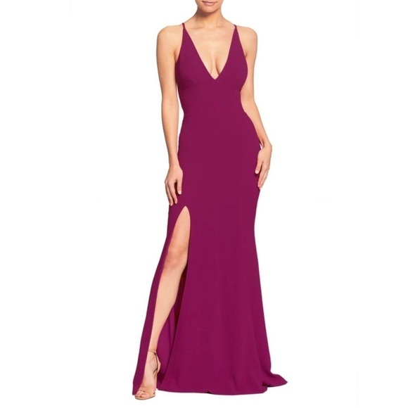 Dress the Population Iris Thigh-High Slit Crepe Trumpet Gown Dark Magenta Medium - Picture 1 of 12